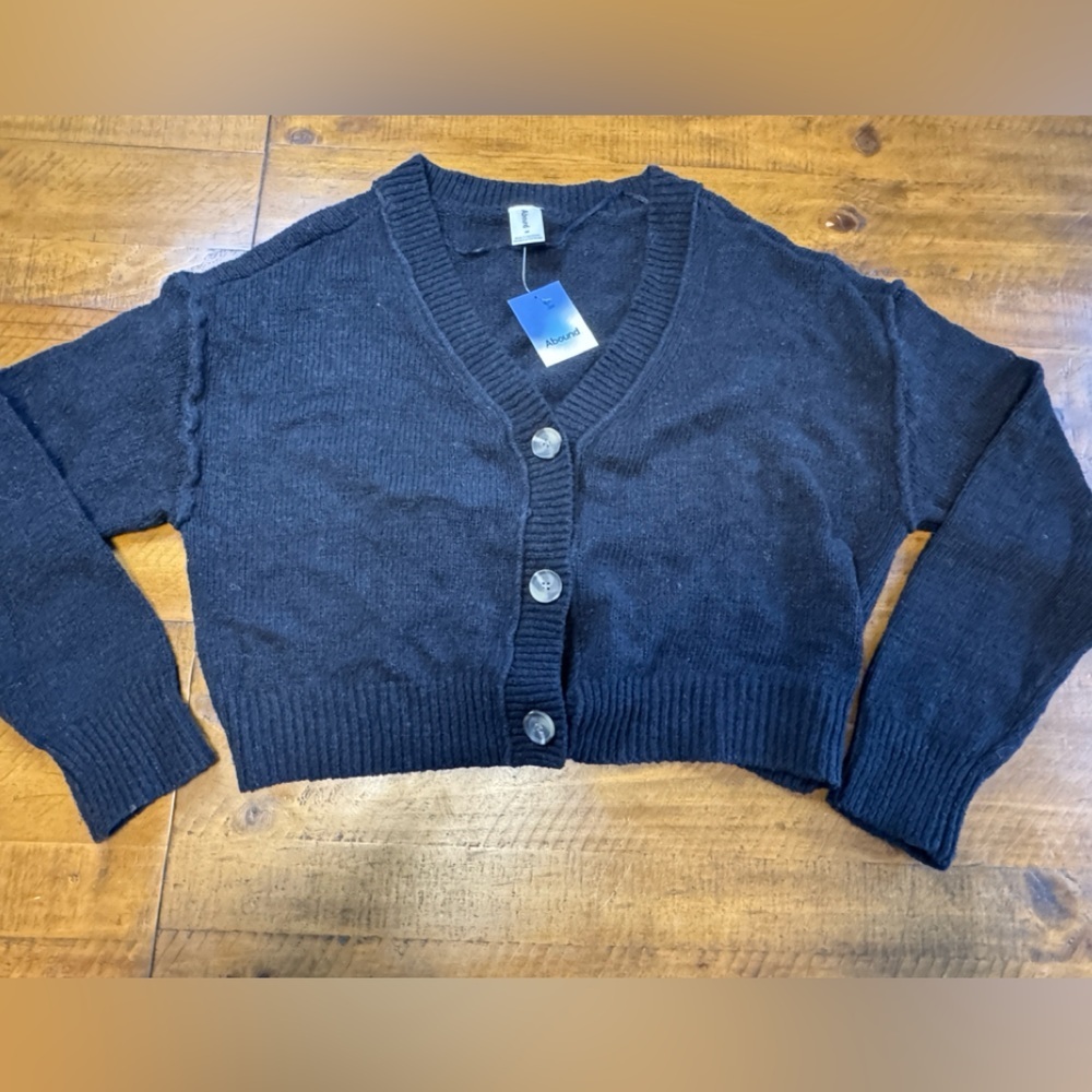 Abound Nordstrom black button‎ Cropped Cardigan size M NWT